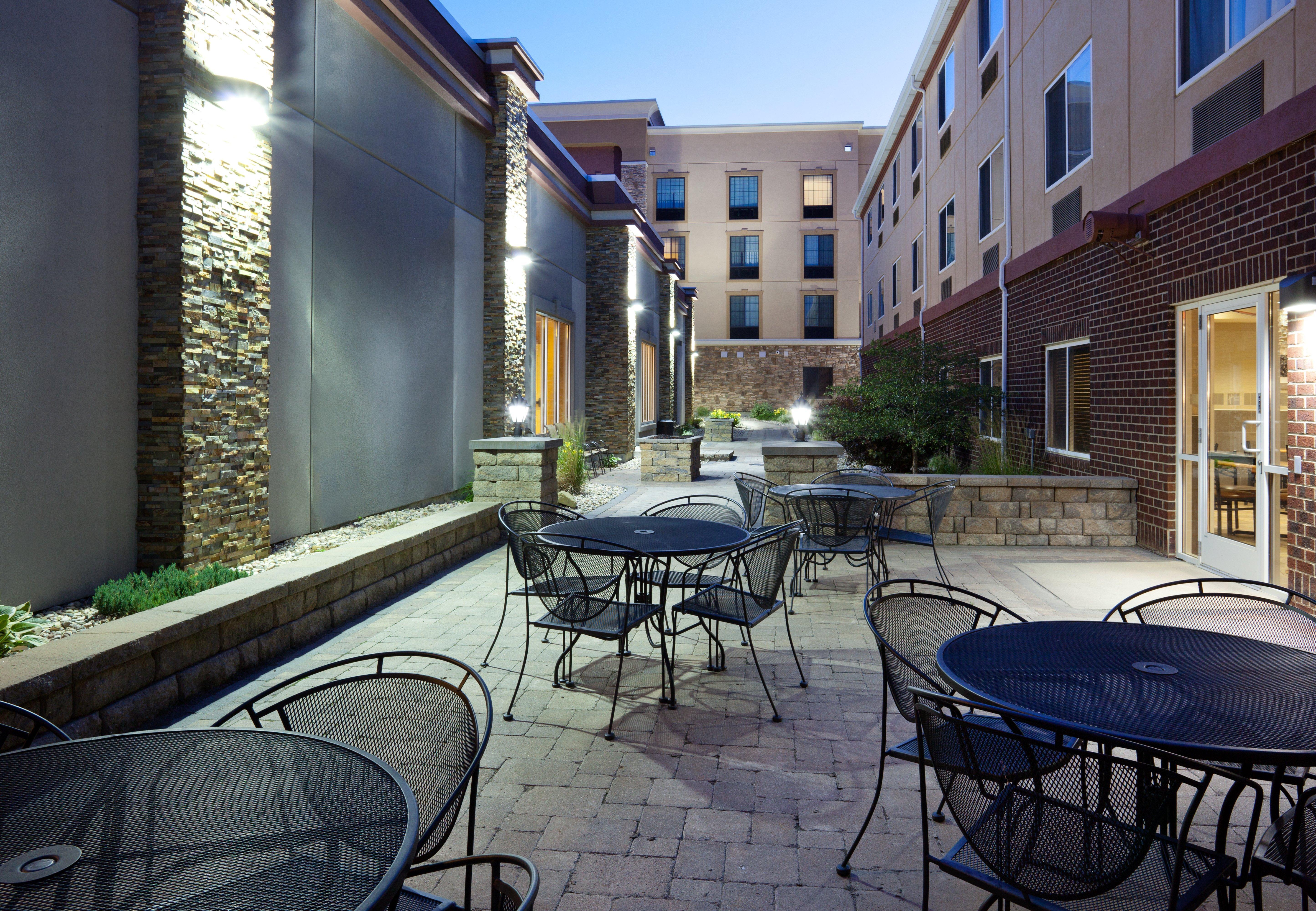 Holiday Inn Express & Suites Aberdeen By Ihg Экстерьер фото